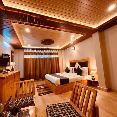Sana Luxury Cottage, Manali Exteriör bild