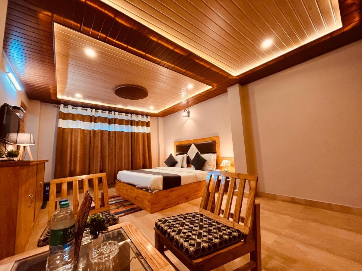 Sana Luxury Cottage, Manali Exteriör bild